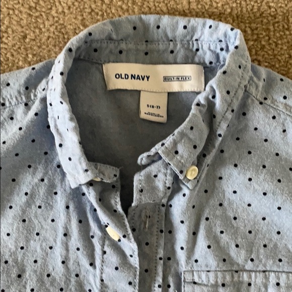 Button down - Picture 3 of 4